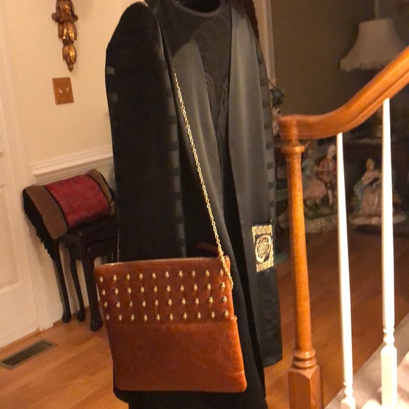 Gianni Bini Handbags - GIANNI BINI Fold Over Tan clutch/ crossbody purse